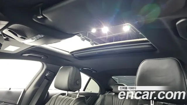 Mercedes-Benz CLS-Class 2022 — фото 18