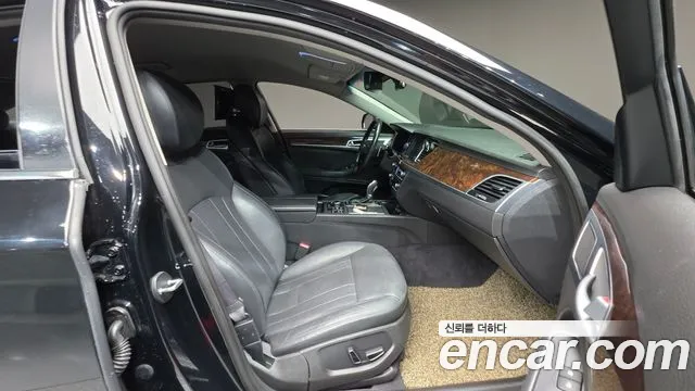 Hyundai Genesis 2016 — фото 10
