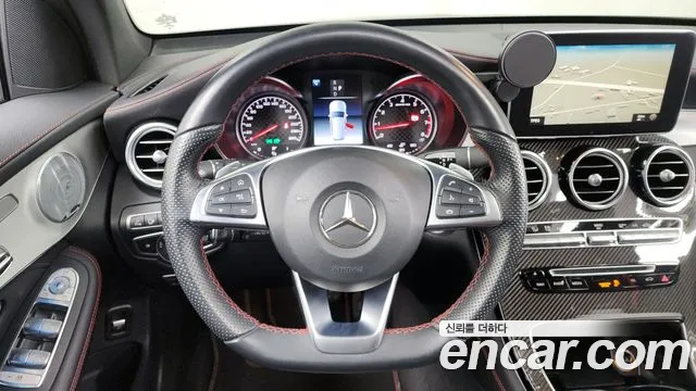 Mercedes-Benz GLC-Class 2018 — фото 13