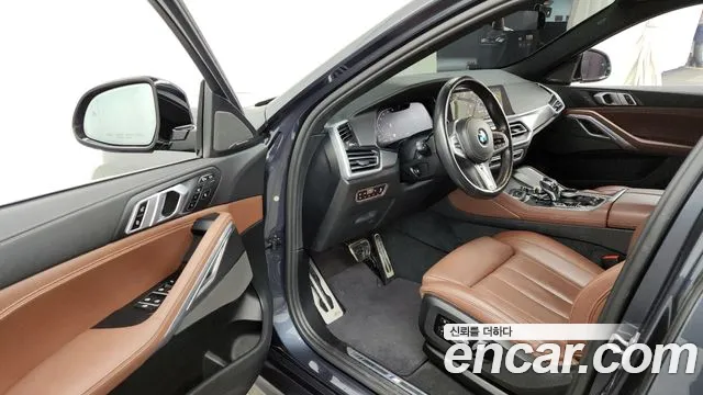 BMW X6 2021 — фото 10