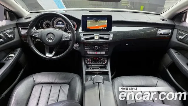 Mercedes-Benz CLS-Class 2016 — фото 7