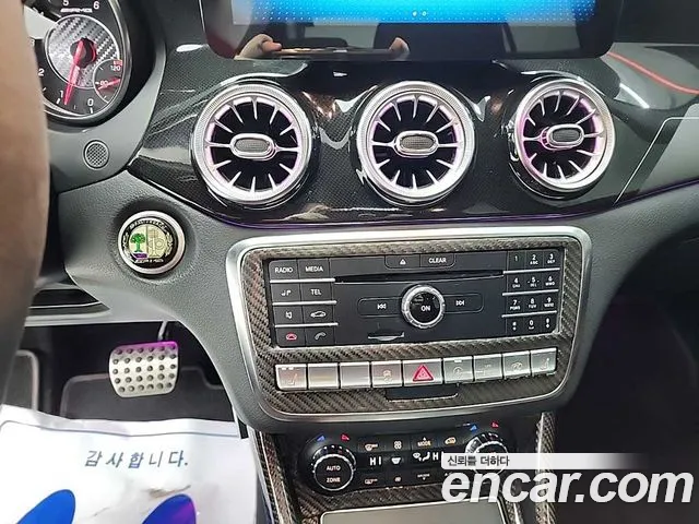 Mercedes-Benz GLA-Class 2018 — фото 10