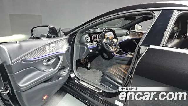 Mercedes-Benz CLS-Class 2020 — фото 10