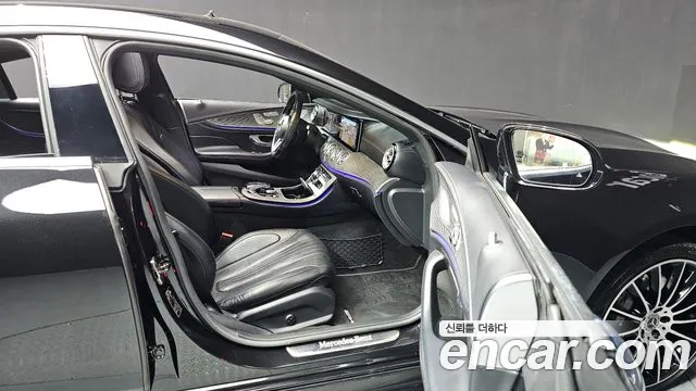 Mercedes-Benz CLS-Class 2020 — фото 11