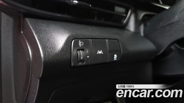 Hyundai AVANTE 2023 — фото 12