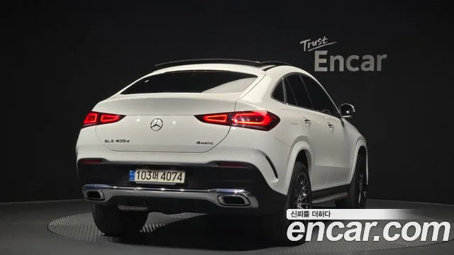 Mercedes-Benz GLE-Class 2022 — фото 2