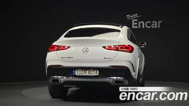 Mercedes-Benz GLE-Class 2022 — фото 4