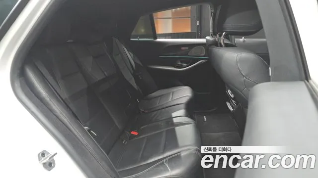 Mercedes-Benz GLE-Class 2022 — фото 12