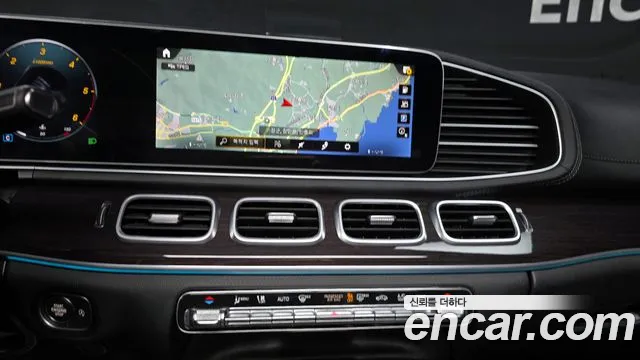 Mercedes-Benz GLE-Class 2022 — фото 16