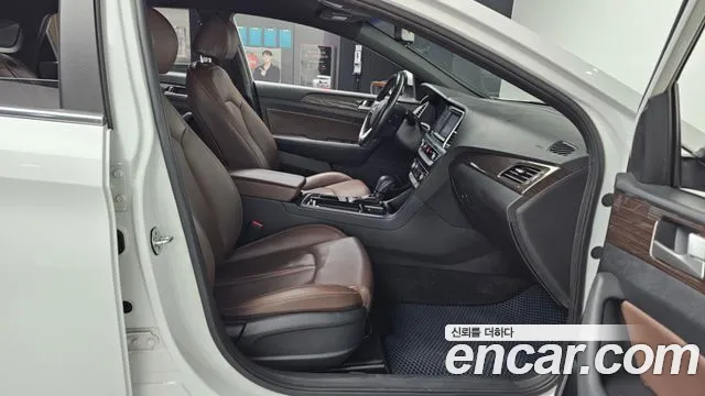 Hyundai Sonata 2018 — фото 11