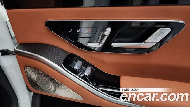 Mercedes-Benz S-Class 2022 — фото 18