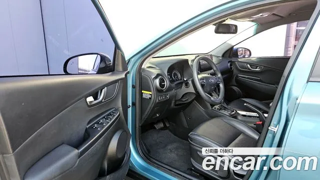 Hyundai Kona 2018 — фото 11