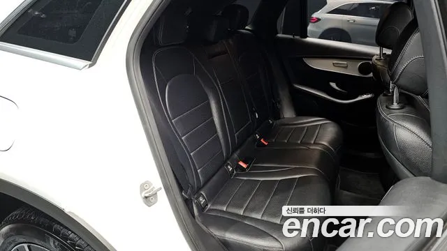 Mercedes-Benz GLC-Class 2021 — фото 12