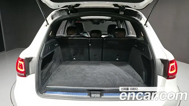 Mercedes-Benz GLC-Class 2021 — фото 19