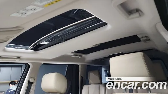 Land Rover Discovery 2016 — фото 17