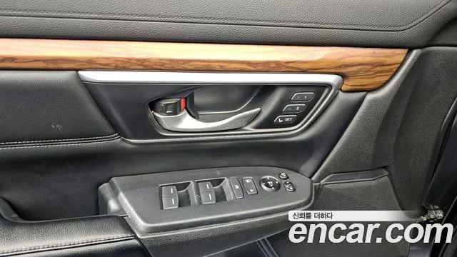Honda CR-V 2017 — фото 16