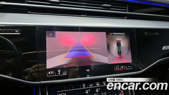 Audi A8 2020 — фото 17