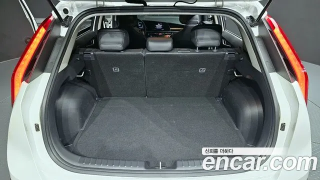 Kia Niro 2022 — фото 20