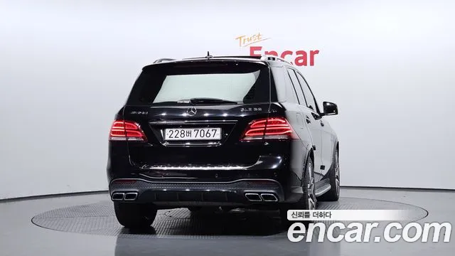 Mercedes-Benz GLE-Class 2016 — фото 4