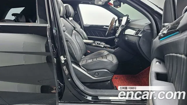 Mercedes-Benz GLE-Class 2016 — фото 10