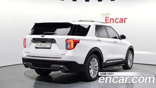 Ford Explorer 2020 — фото 2