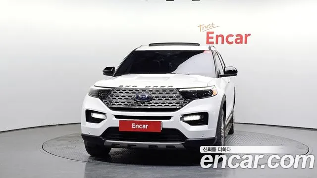 Ford Explorer 2020 — фото 3