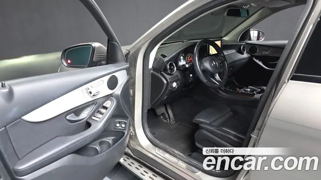 Mercedes-Benz GLC-Class 2019 — фото 10