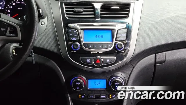 Hyundai Accent 2011 — фото 14