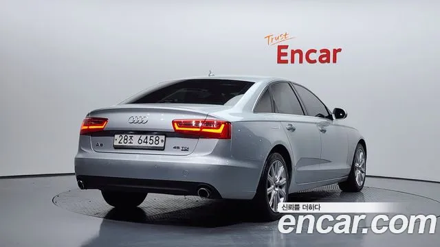 Audi A6 2015 — фото 2