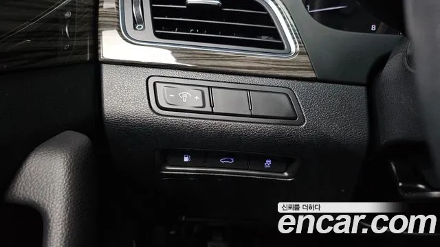 Hyundai Sonata 2015 — фото 15