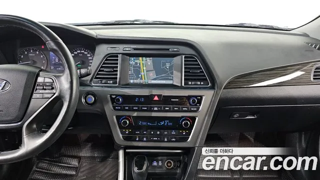 Hyundai Sonata 2015 — фото 18