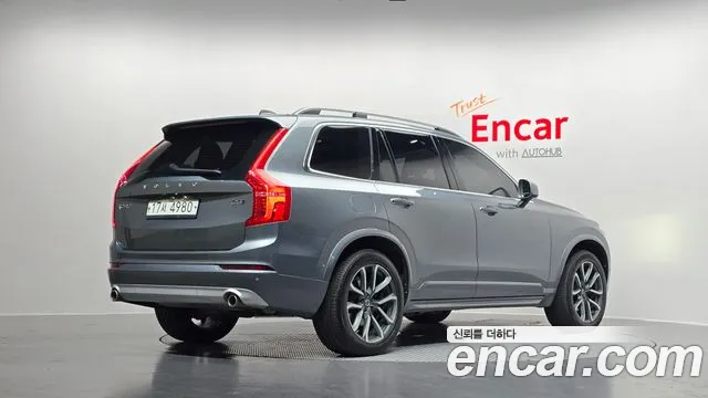 Volvo XC90 2018 — фото 2