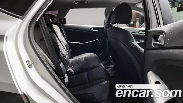Hyundai Tucson 2018 — фото 13