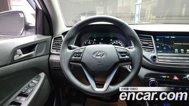 Hyundai Tucson 2018 — фото 14