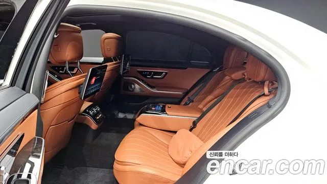 Mercedes-Benz S-Class 2022 — фото 12