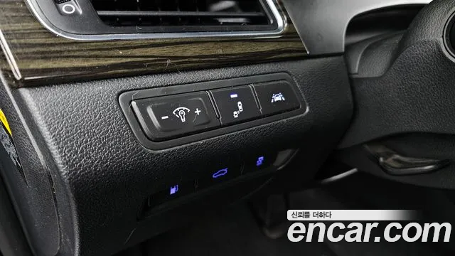 Hyundai Sonata 2017 — фото 16