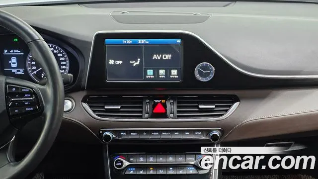 Hyundai Grandeur 2018 — фото 16