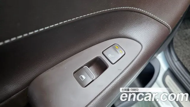 Hyundai Grandeur 2018 — фото 19