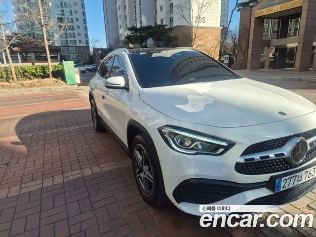 Mercedes-Benz GLA-Class 2023 — фото 2