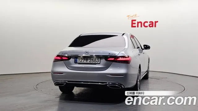 Mercedes-Benz E-Class 2021 — фото 4