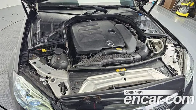 Mercedes-Benz C-Class 2020 — фото 6