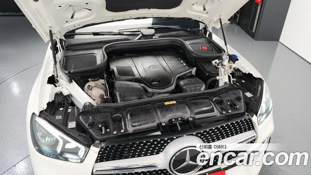 Mercedes-Benz GLE-Class 2021 — фото 6