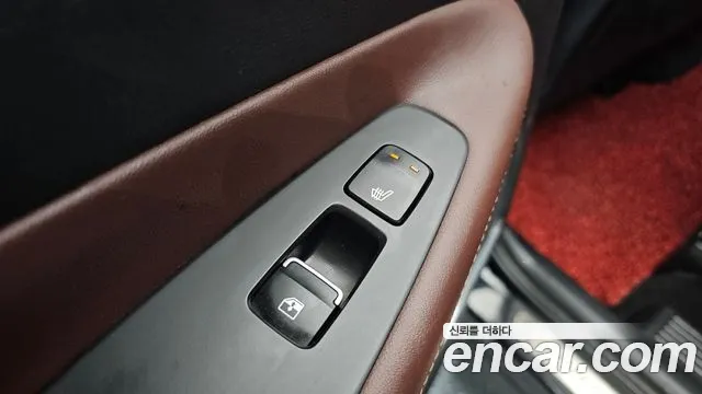Hyundai Santafe 2020 — фото 19