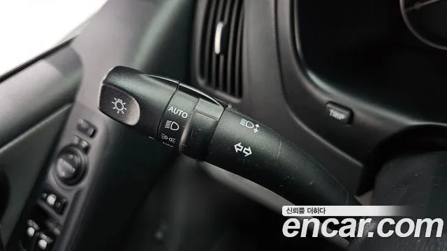 Hyundai Starex 2017 — фото 16