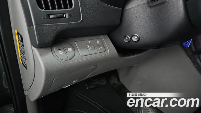 Hyundai Starex 2017 — фото 17