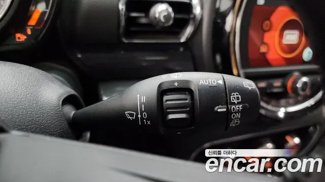 Mini Clubman 2020 — фото 17