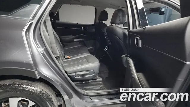 Kia Sorento 2021 — фото 12