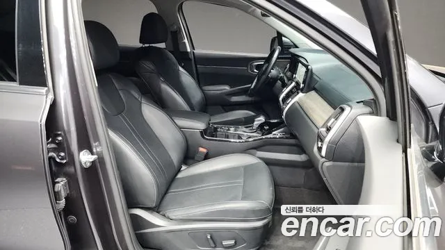 Kia Sorento 2022 — фото 11