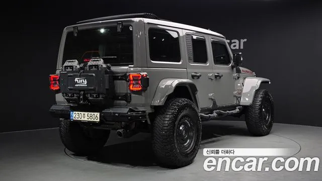 Jeep Wrangler 2022 — фото 2