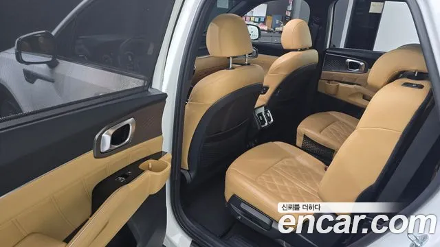Kia Sorento 2021 — фото 11